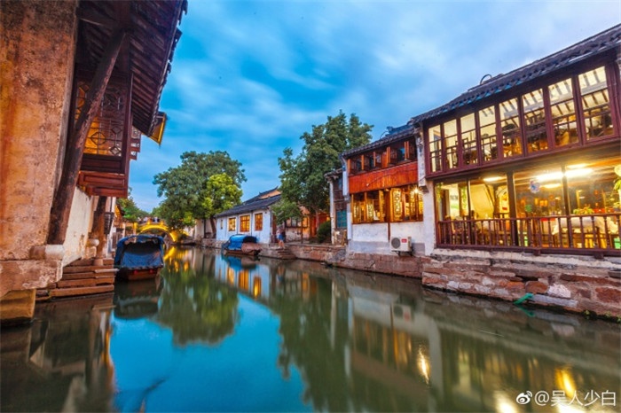 十月去周庄，看秋的色调