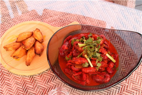 福利｜红色风暴来袭，小龙虾霸王餐你准备好了吗？