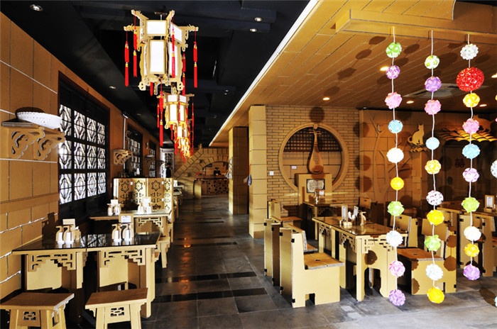 亲子轰趴｜夏至来周庄纸箱王体验水乡与高科技的碰撞